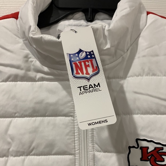 NFL Kansas City Chiefs women’s puffer vest - Picture 6 of 10
